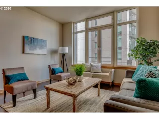 Photo #4: 20393390 Listing 
