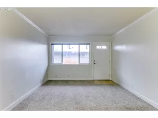 Photo #1: 20393769 Listing 