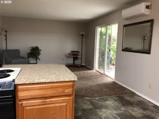 Photo #1: 20393898 Listing