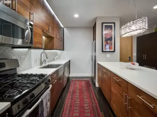 Photo #6: 20395448 Listing 