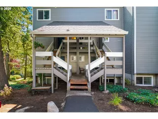 More Details about MLS # 20395554 : 4636 LOWER DR