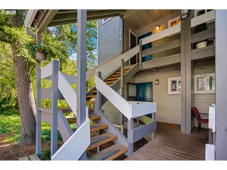 Photo #4: 20395554 Listing 