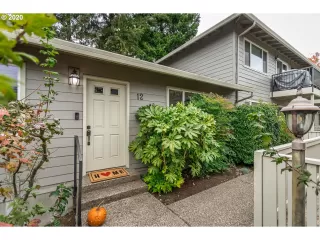 Photo #1: 20397420 Listing
