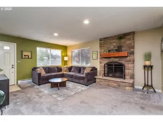 Photo #3: 20397420 Listing