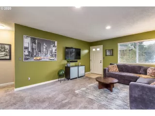 Photo #4: 20397420 Listing