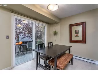 Photo #5: 20397420 Listing