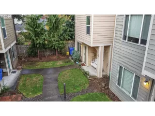 Photo #2: 20398787 Listing