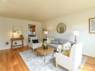 Photo #2: 20398813 Listing 