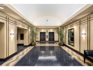 Photo #2: 20399615 Listing 