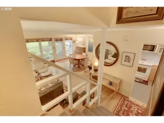 Photo #2: 20399659 Listing