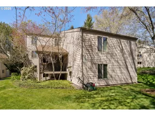 Photo #2: 20400290 Listing 