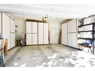 Photo #3: 20400292 Listing