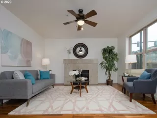 Photo #5: 20401722 Listing