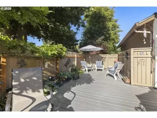 Photo #1: 20403065 Listing 