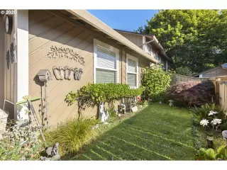 Photo #3: 20403065 Listing 