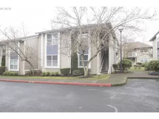 Photo #3: 20403585 Listing