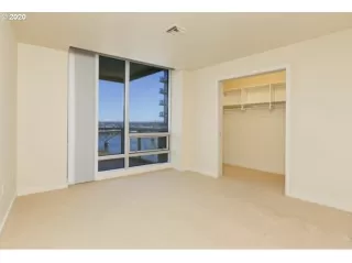 Photo #6: 20404468 Listing 