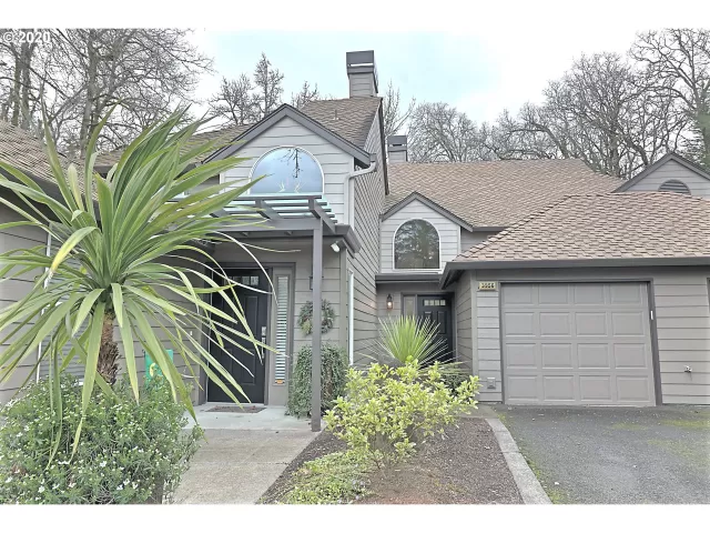 MLS: 20405303 Condo For Sale