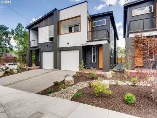 Photo #1: 20405604 Listing