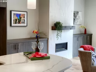 Photo #4: 20405604 Listing