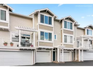 Photo #2: 20405825 Listing