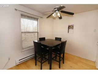 Photo #1: 20406607 Listing 