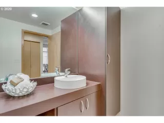 Photo #3: 20408060 Listing 