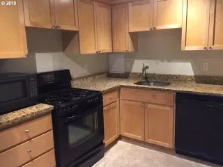 Photo #1: 20411197 Listing 