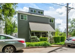 Photo #1: 20412895 Listing 