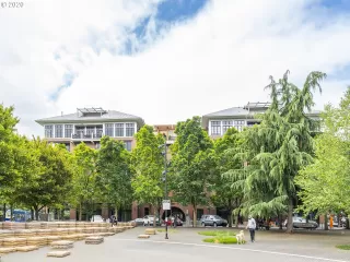 Photo #1: 20413945 Listing 