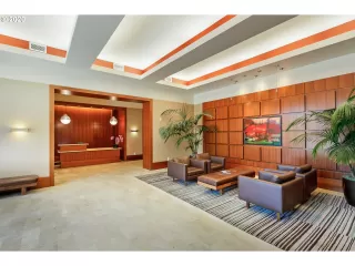 Photo #1: 20414194 Listing 