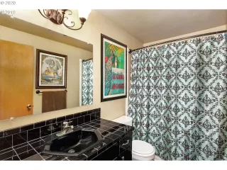 Photo #2: 20415474 Listing 