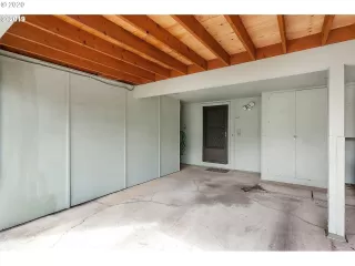 Photo #5: 20415474 Listing 