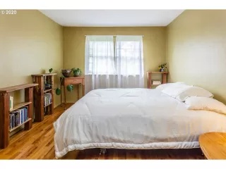 Photo #2: 20417179 Listing