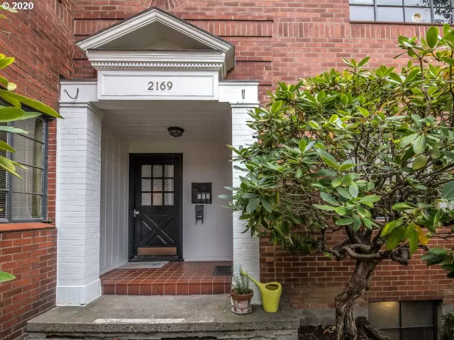 MLS: 20420363 Condo For Sale