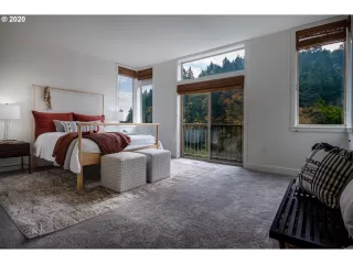 Photo #4: 20421850 Listing 