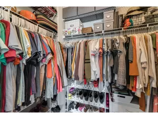 Photo #5: 20425869 Listing