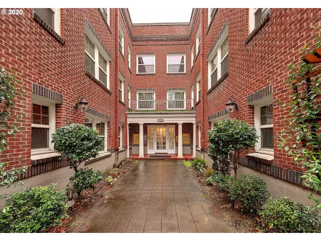 MLS: 20426863 Condo For Sale