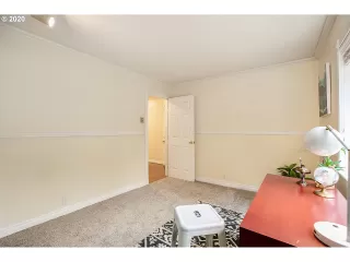 Photo #2: 20427380 Listing