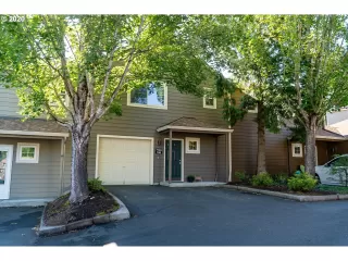 Photo #2: 20427996 Listing