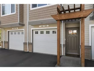 Photo #1: 20428452 Listing 