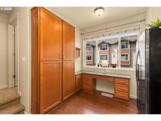 Photo #4: 20428452 Listing 