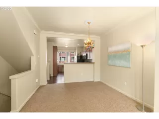 Photo #5: 20428452 Listing 