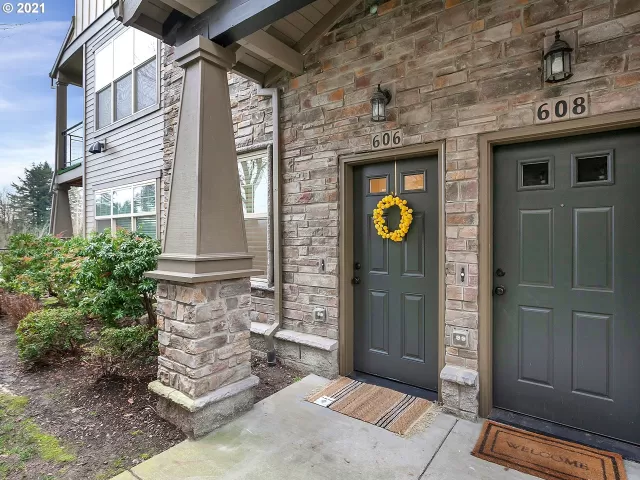 MLS: 20428659 Condo For Sale