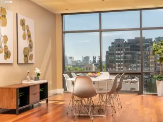 Photo #4: 20428663 Listing 