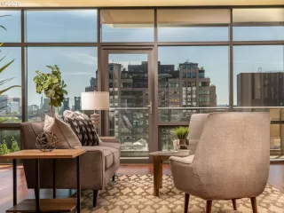 Photo #5: 20428663 Listing 