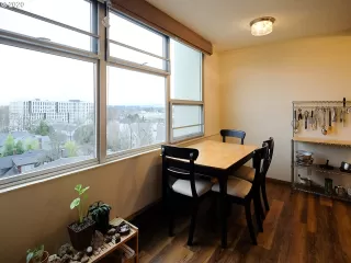 Photo #4: 20429695 Listing 