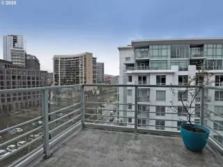 Photo #4: 20430020 Listing 