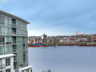 Photo #5: 20430020 Listing 