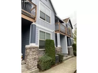 Photo #4: 20430277 Listing